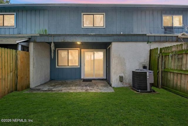 2866 WONDERWOOD Lane, Jacksonville, FL 32233