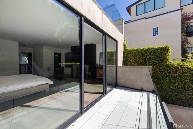 2881 Vallejo Street, San Francisco, CA 94123