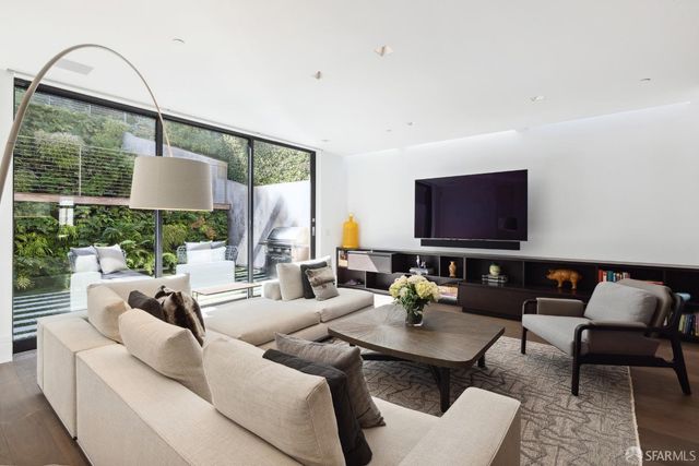 2881 Vallejo Street, San Francisco, CA 94123