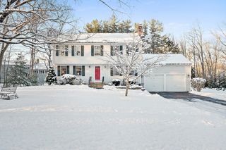 148 Stearns Ave, Mansfield, MA 02048