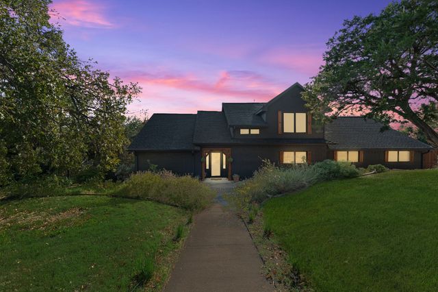 1206 Sierra Vista Drive, Granbury, TX 76048