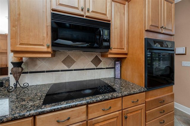 11145 3RD STREET E, Treasure Island, FL 33706