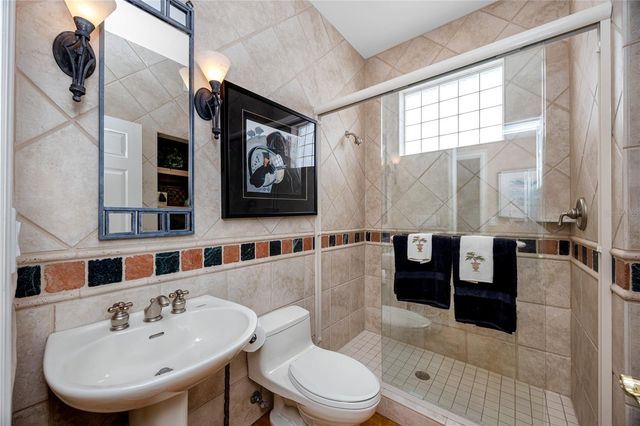 11145 3RD STREET E, Treasure Island, FL 33706