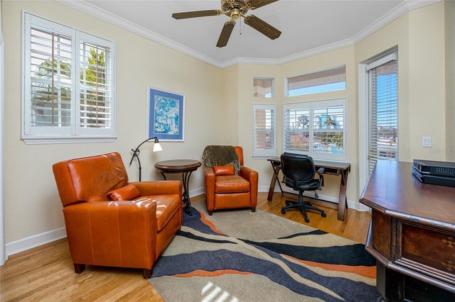 11145 3RD STREET E, Treasure Island, FL 33706