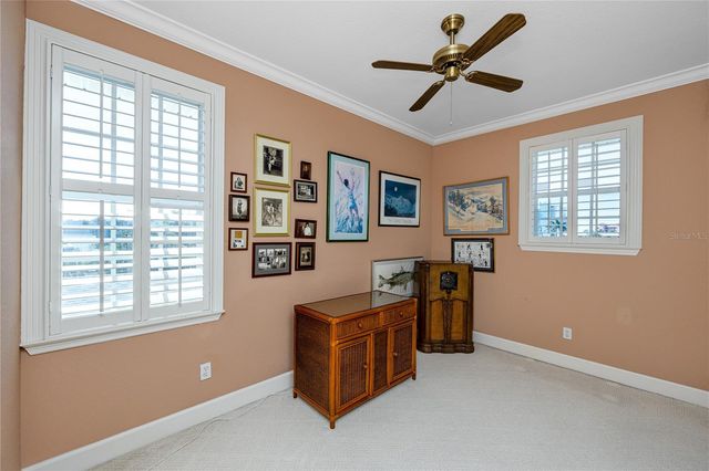 11145 3RD STREET E, Treasure Island, FL 33706