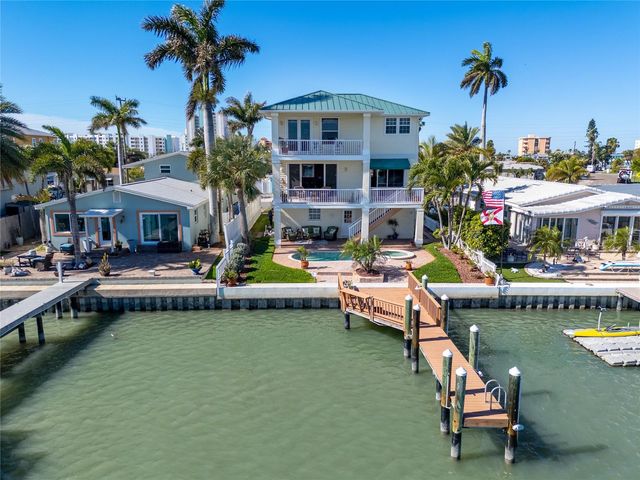 11145 3RD STREET E, Treasure Island, FL 33706