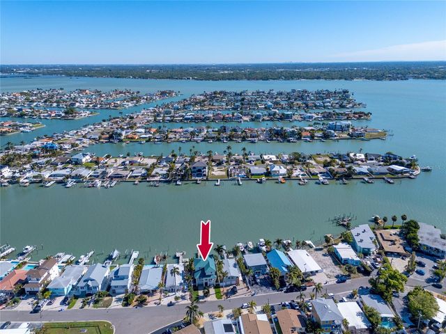 11145 3RD STREET E, Treasure Island, FL 33706