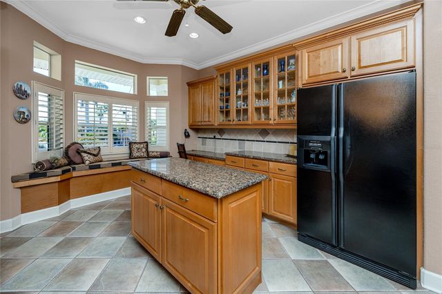 11145 3RD STREET E, Treasure Island, FL 33706