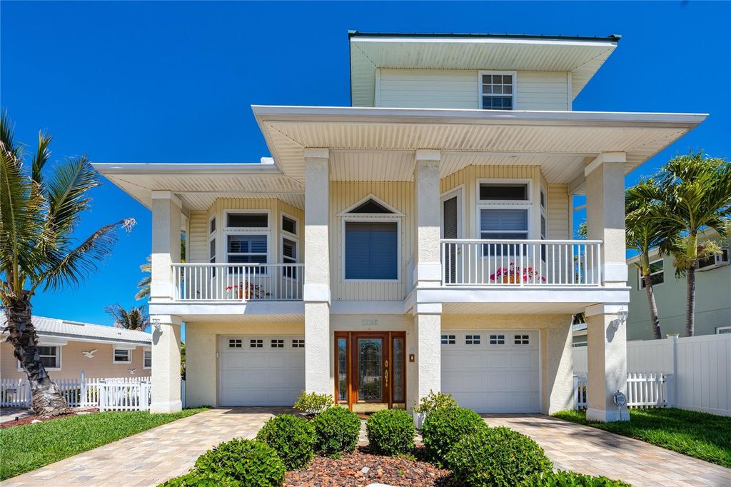 11145 3RD STREET E, Treasure Island, FL 33706