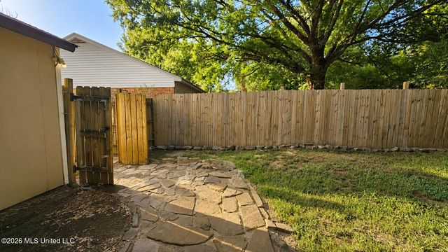 8312 Greenbrook Parkway, Southaven, MS 38671