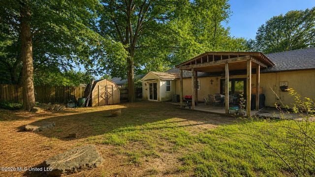 8312 Greenbrook Parkway, Southaven, MS 38671