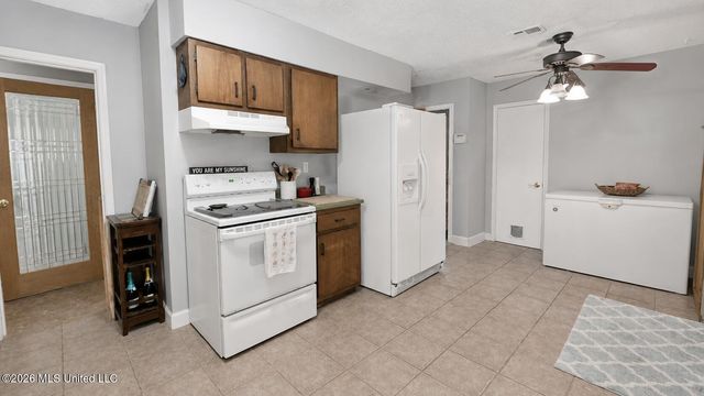 8312 Greenbrook Parkway, Southaven, MS 38671