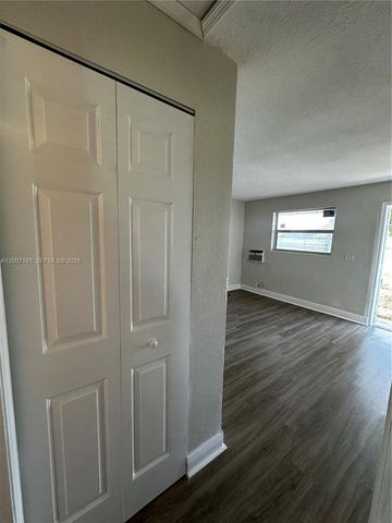 11840 SW 212th St 11840, Miami, FL 33177