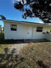 11840 SW 212th St 11840, Miami, FL 33177