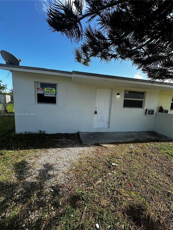 11840 SW 212th St 11840, Miami, FL 33177
