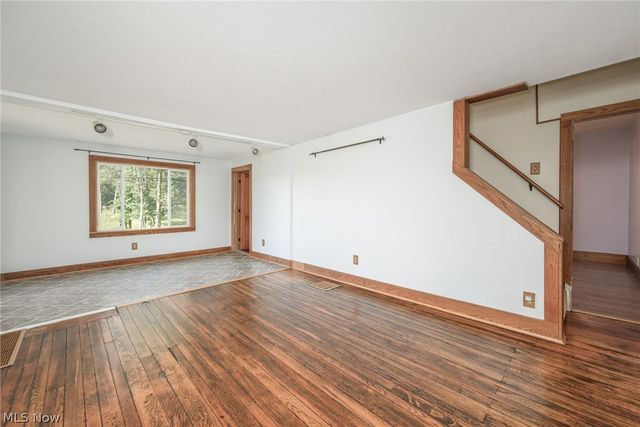 1477 Mogadore Road, Kent, OH 44240