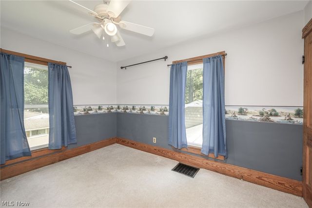1477 Mogadore Road, Kent, OH 44240