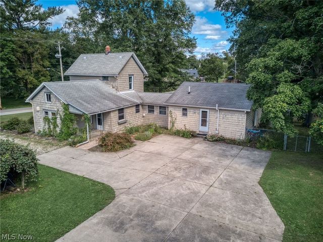 1477 Mogadore Road, Kent, OH 44240