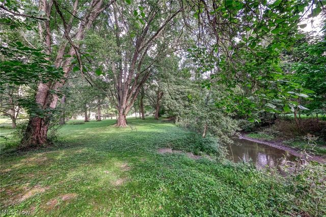 1477 Mogadore Road, Kent, OH 44240