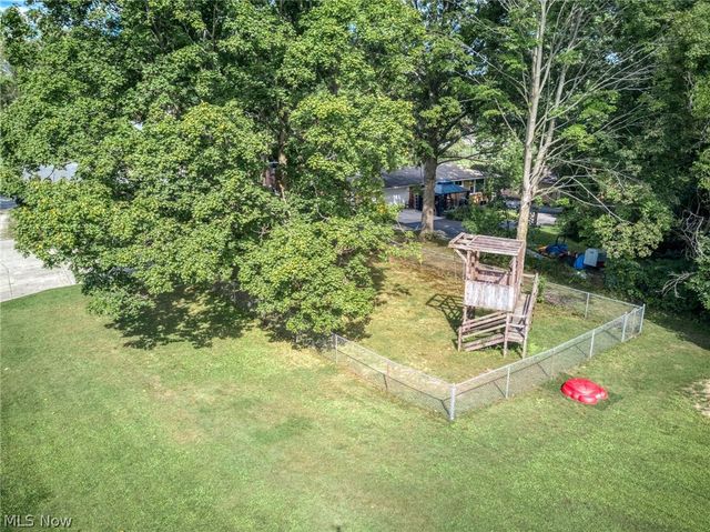 1477 Mogadore Road, Kent, OH 44240
