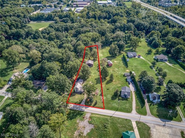 1477 Mogadore Road, Kent, OH 44240