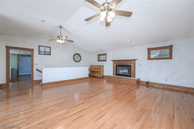 1477 Mogadore Road, Kent, OH 44240
