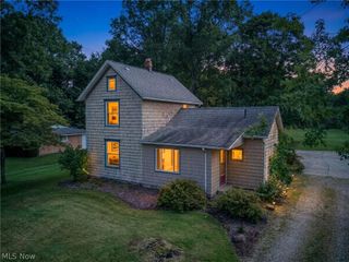 1477 Mogadore Road, Kent, OH 44240