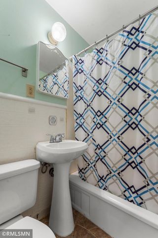 5021 Camden Avenue N, Minneapolis, MN 55430