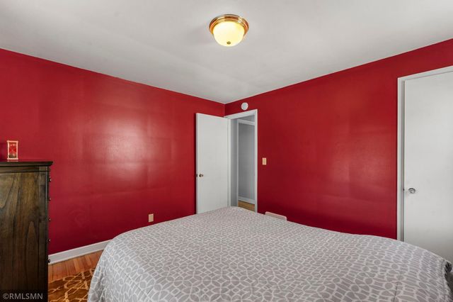 5021 Camden Avenue N, Minneapolis, MN 55430