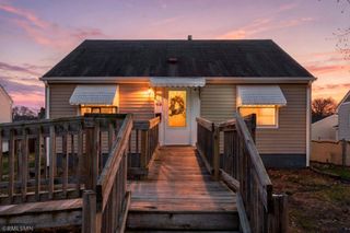 5021 Camden Avenue N, Minneapolis, MN 55430