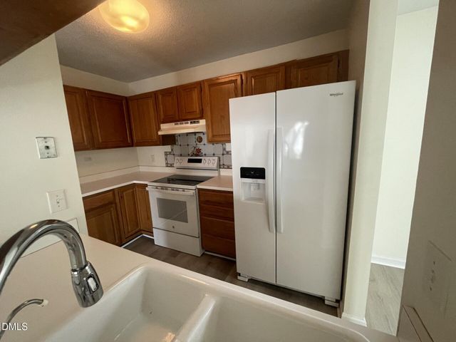 720 Bishops Park Drive 301, Raleigh, NC 27605