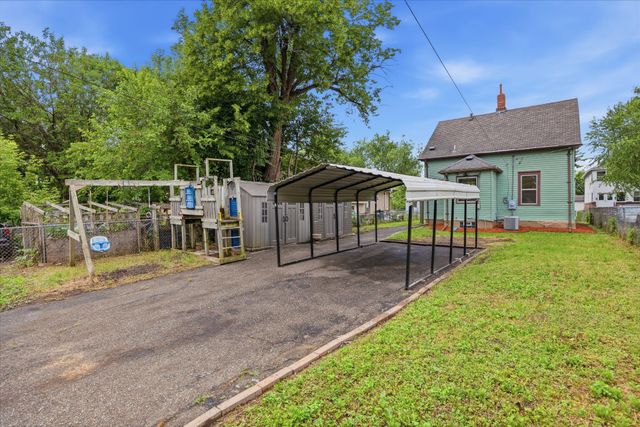 706 Oliver Avenue N, Minneapolis, MN 55411