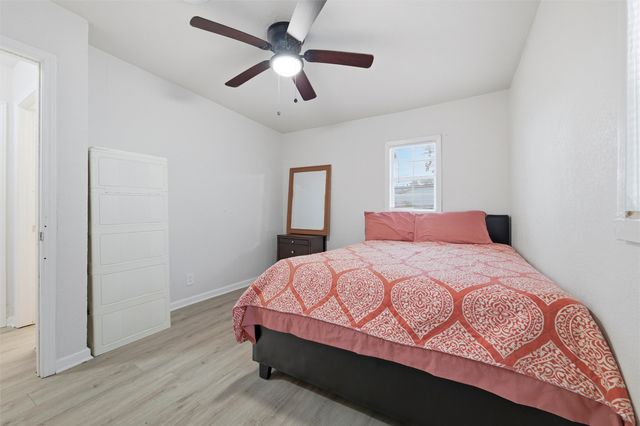 315 Rea Avenue, Lancaster, TX 75146