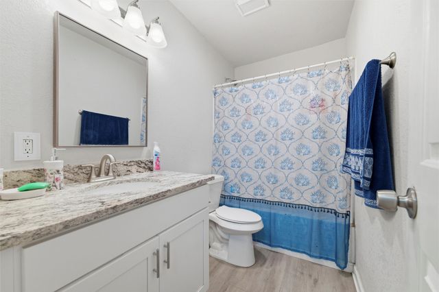 315 Rea Avenue, Lancaster, TX 75146