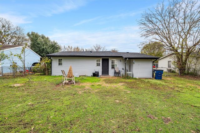 315 Rea Avenue, Lancaster, TX 75146