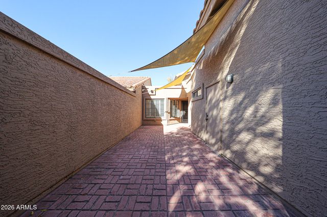 82 W CALLE DE ARCOS --, Tempe, AZ 85284