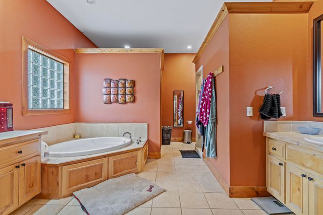 900 E Welch Street, Nixa, MO 65714