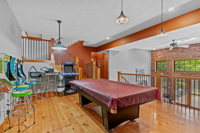 900 E Welch Street, Nixa, MO 65714