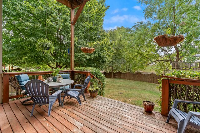 900 E Welch Street, Nixa, MO 65714
