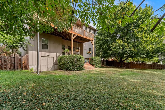 900 E Welch Street, Nixa, MO 65714