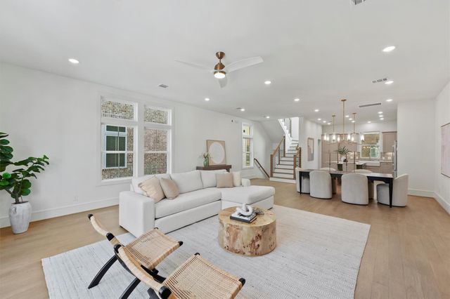 5407 Dickson Street, Houston, TX 77007