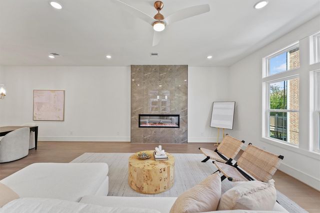 5407 Dickson Street, Houston, TX 77007