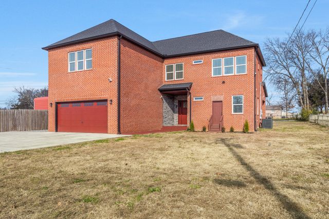 1503 Pearcy St, La Vergne, TN 37086