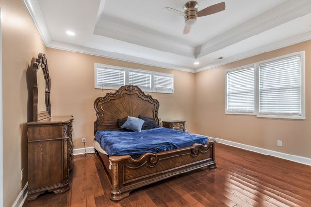 1503 Pearcy St, La Vergne, TN 37086