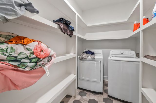 1503 Pearcy St, La Vergne, TN 37086