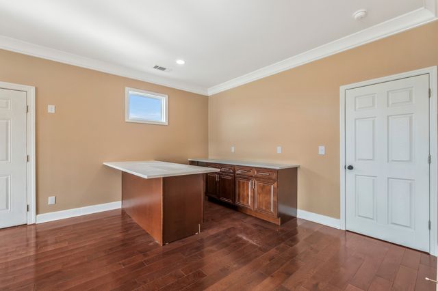 1503 Pearcy St, La Vergne, TN 37086