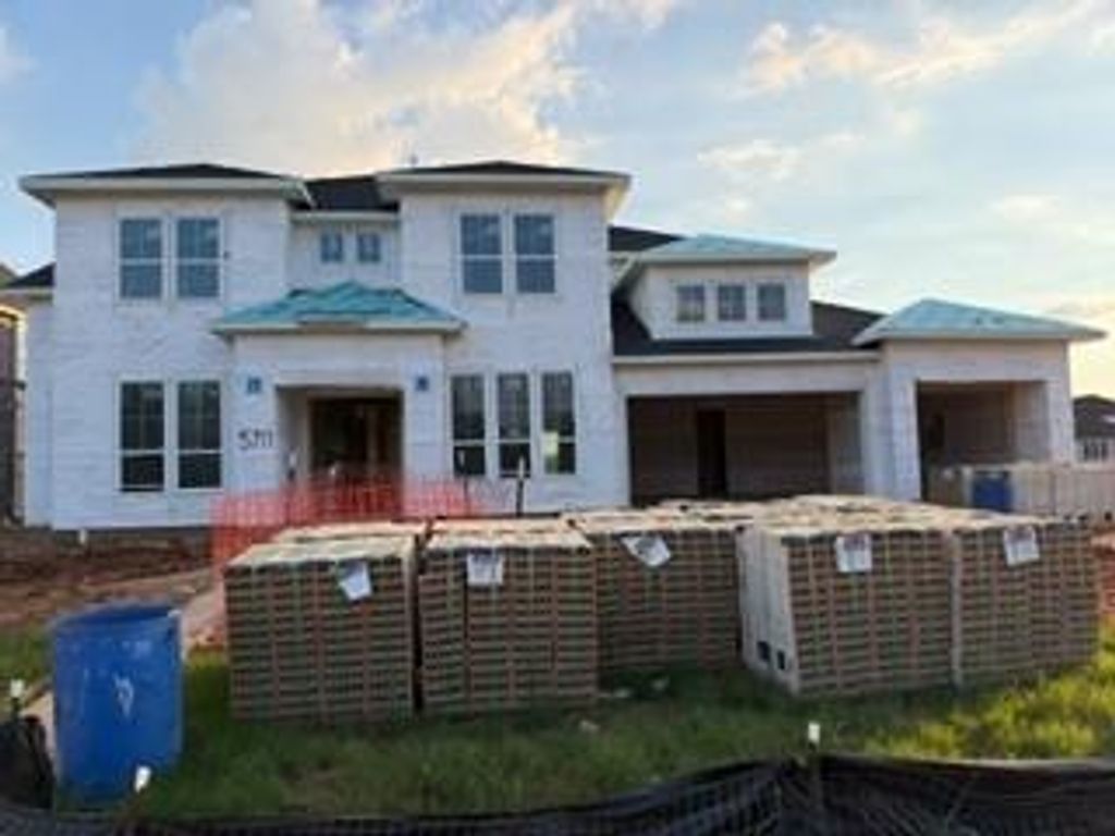 5711 Watercrest Oak Drive, Richmond, TX 77406