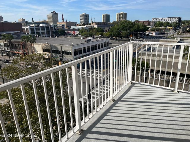 400 E BAY Street 402, Jacksonville, FL 32202