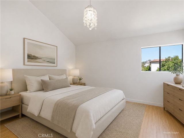 1000 E Windsor Road 9, Glendale, CA 91205