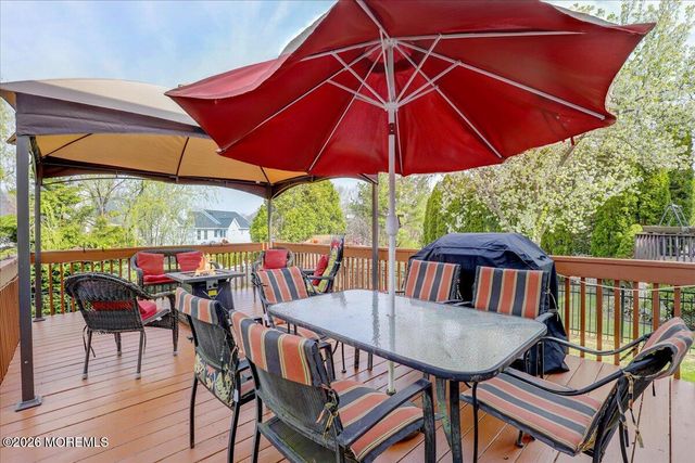 30 Aberdeen Drive, Old Bridge, NJ 08857